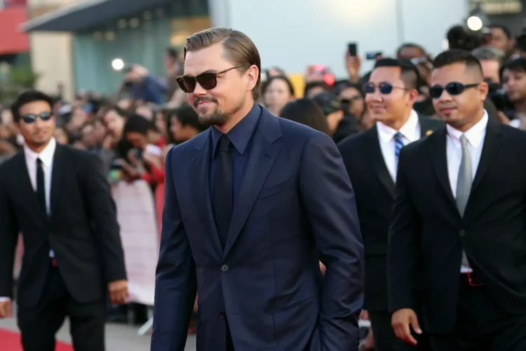 LEO-security-red-carpet_private-security-service-bali-premium-trip-scaled